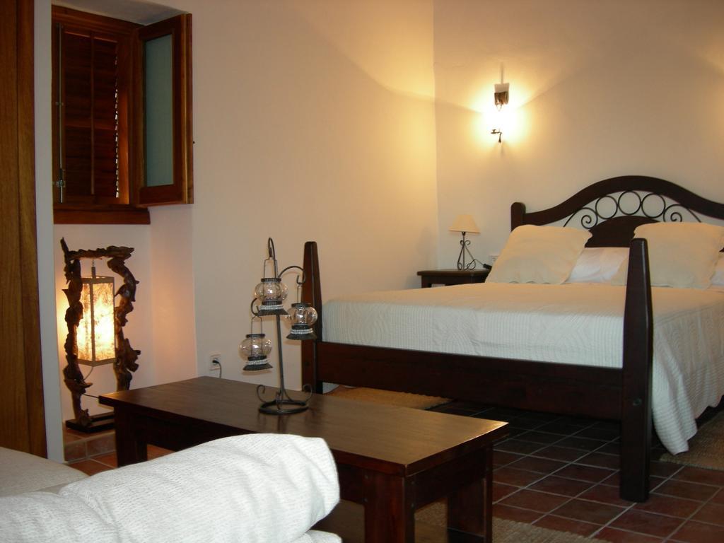 Agroturismo Sa Vinya D'En Palerm Сан-Мигель-де-Балан Экстерьер фото